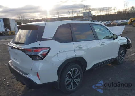 2025 Subaru Forester Limited из США, поврежденный, VIN JF2SLDNC3SH617604